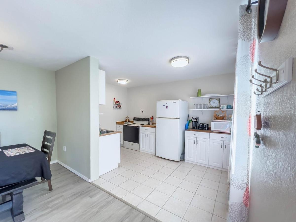 Cloud Nine Cottage Big Lake Екстериор снимка